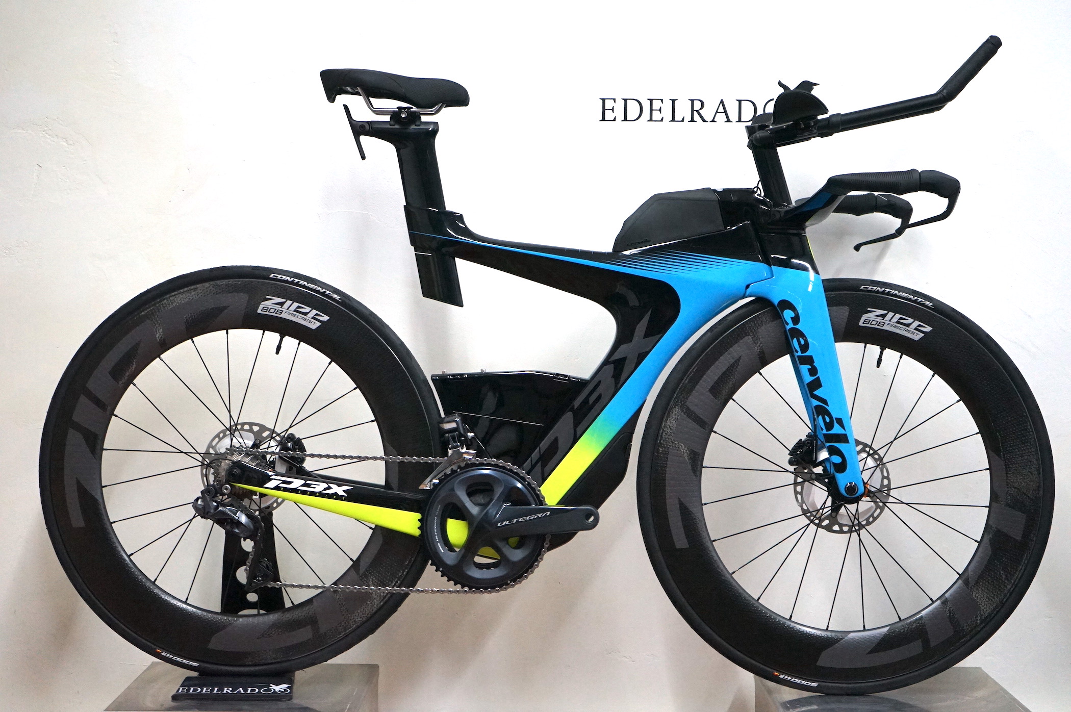 Cervelo P3X Ultegra DI2 2x11 Zipp 808 Firecrest Edelrad de