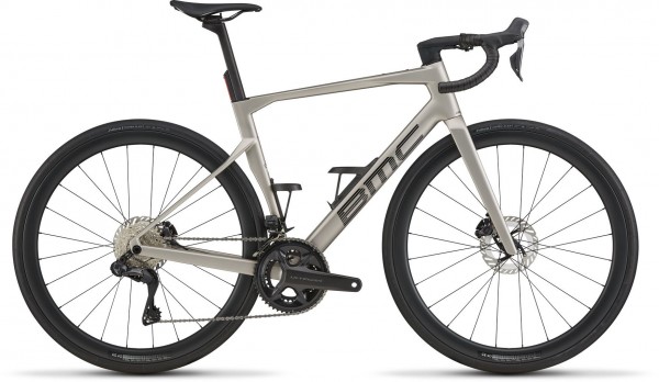 BMC Roadmachine 01 THREE (2027) Ultegra Di2 2x12 Arctic Silver