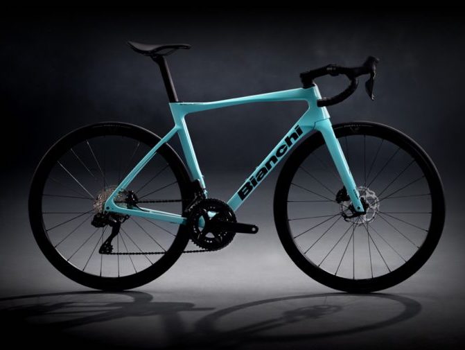 Vélo route best sale bianchi 2020