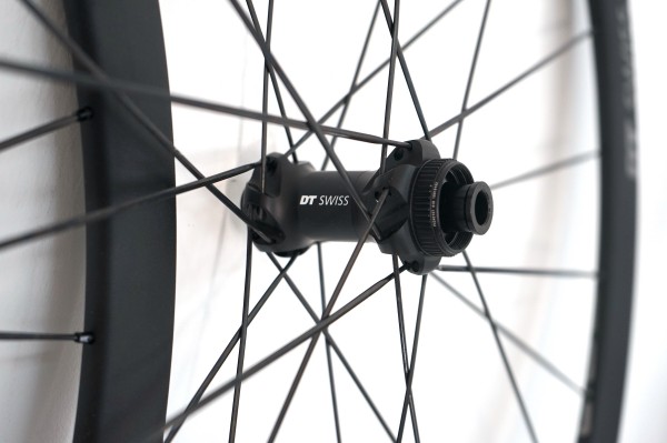 DT Swiss P1800 disc-brake 32mm Centerlock (VR 12x100 / HR 12x142