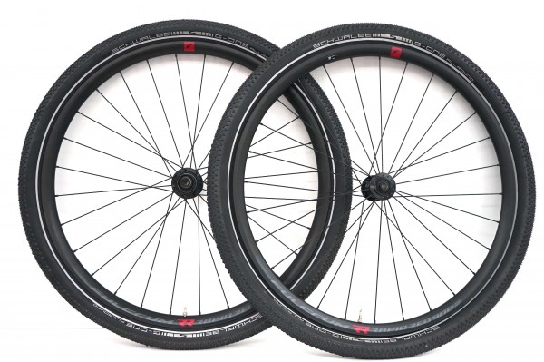 Fulcrum Rapid Red 900 650b (27,5 Zoll) mit Schwalbe G-one 12x100 / 12x142 disc-brake centerlock