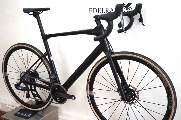BMC RoadMachine TWO (2023) Sram Force AXS 2x12 | edelrad.de